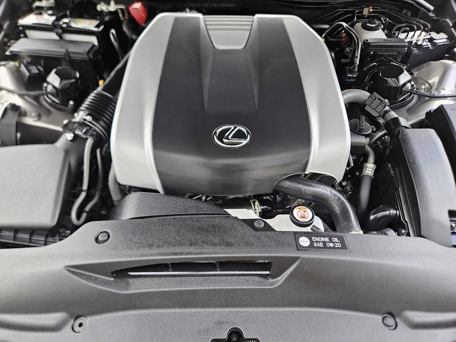Used 2023 Atomic Silver Lexus F SPORT image 23