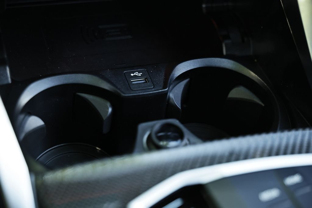 2026 BMW 4 Series M440i - Photo 37