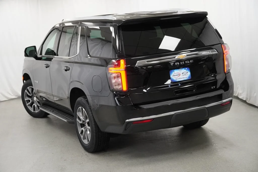 Used 2022 Black Chevrolet LT image 4