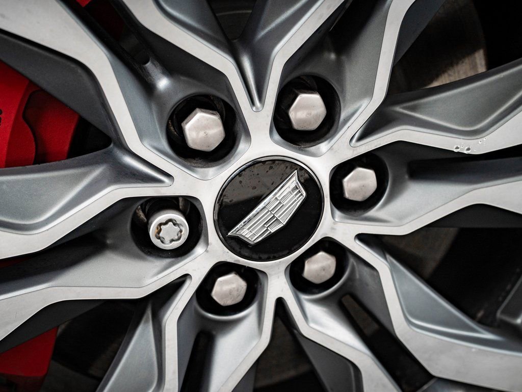 Used 2023 White Cadillac Sport image 8