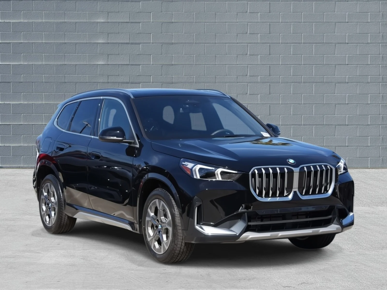 2026 BMW X1 xDrive28i's photo