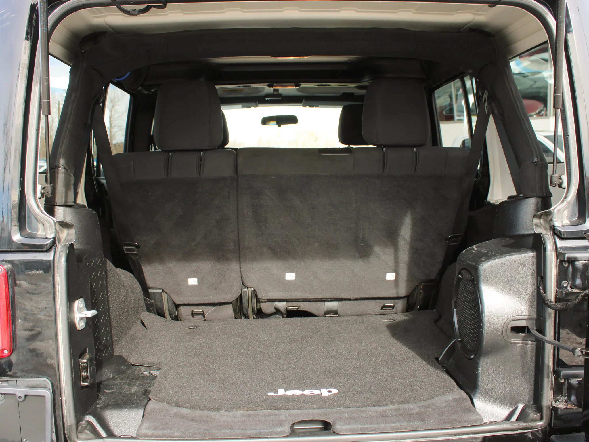 Used 2012 Black Jeep Sahara * Mechanic Special | V6 | Navigation | Heated Seats image 15