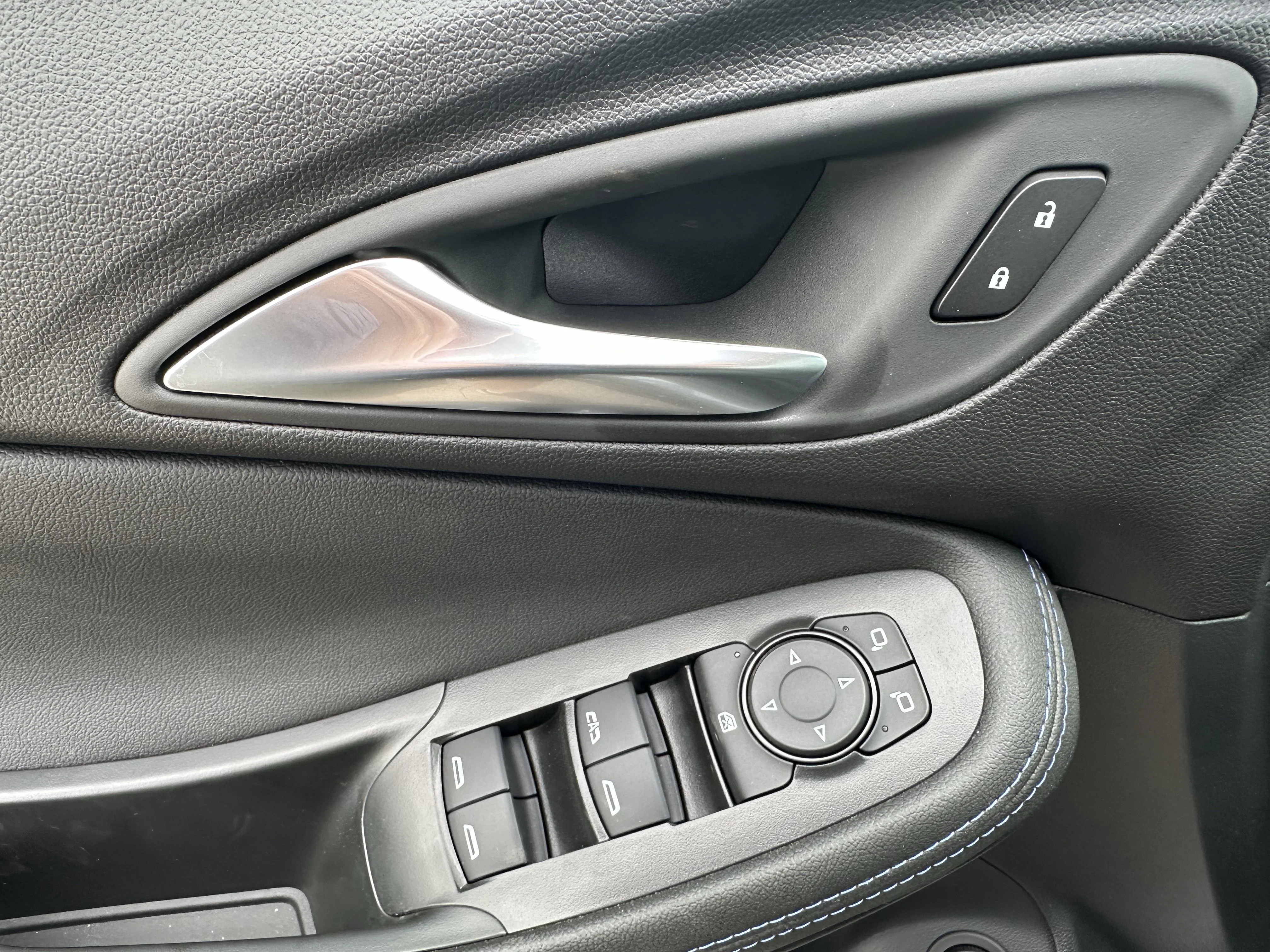 New 2026 Moonstone Grey Metallic Buick Sport Touring image 9