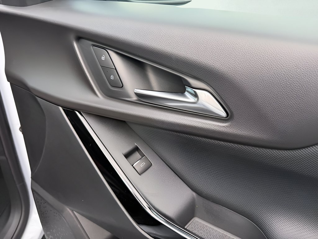 2027 Chevrolet Equinox RS - Photo 35
