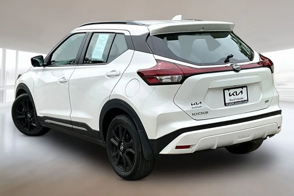 Used 2024 Aspen White Tricoat Nissan SR image 4