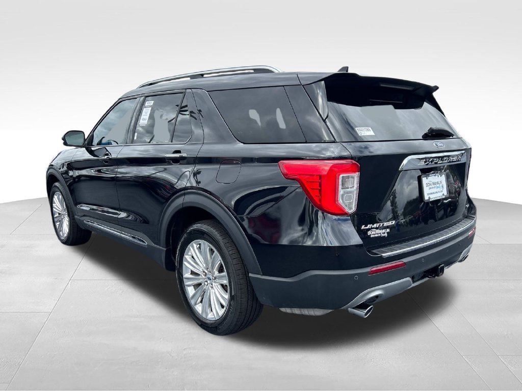 Used 2022 Black Ford Limited image 3