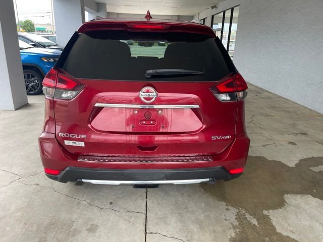 Used 2018 Red Nissan SV image 7