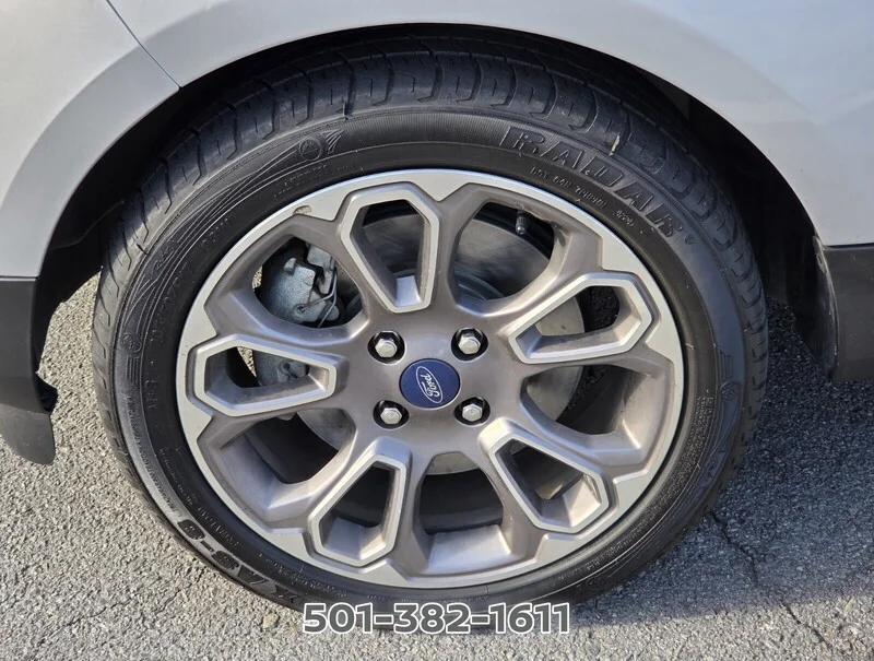 Used 2019 Silver Metallic FORD TITANIUM FWD image 19