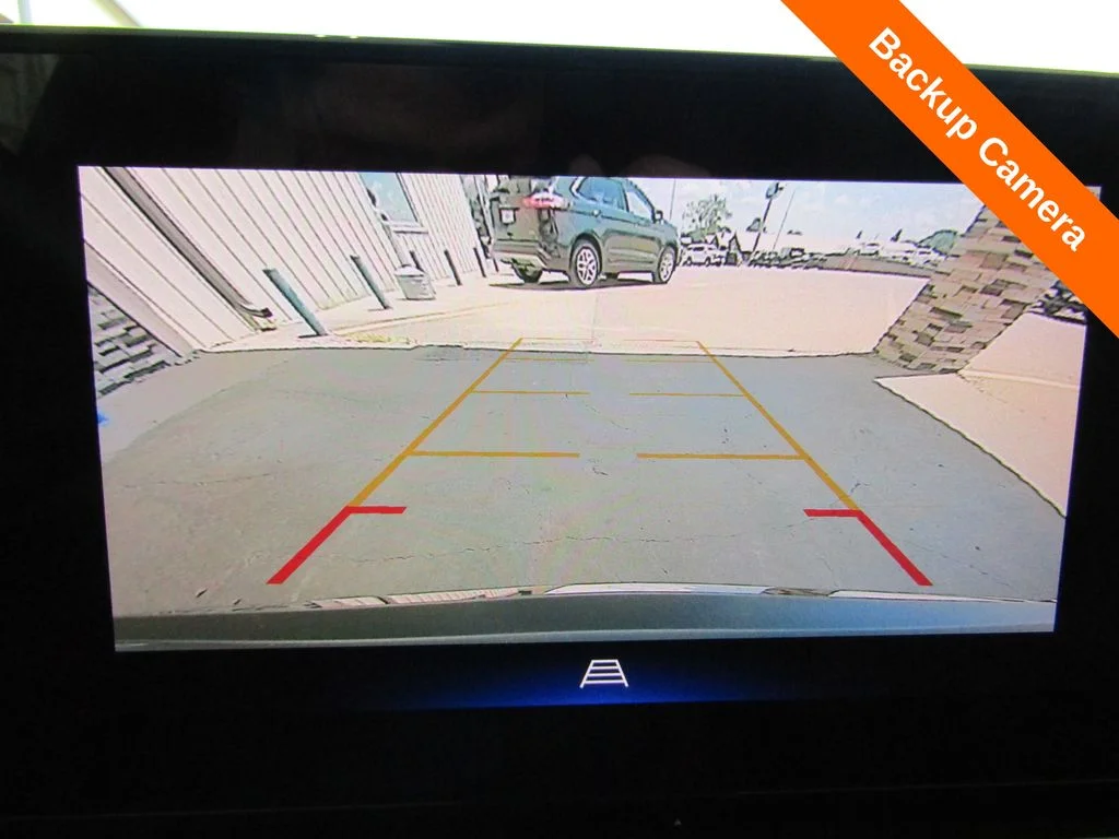 Used 2025 Black Chevrolet ACTIV image 14