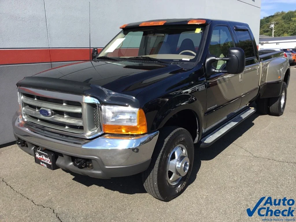 Used 2000 Black Ford Lariat image 6