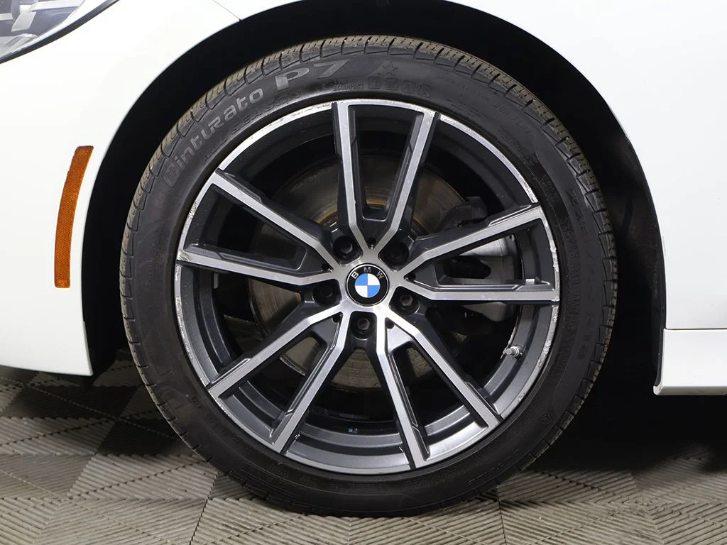 Used 2020 White BMW 330i xDrive image 23