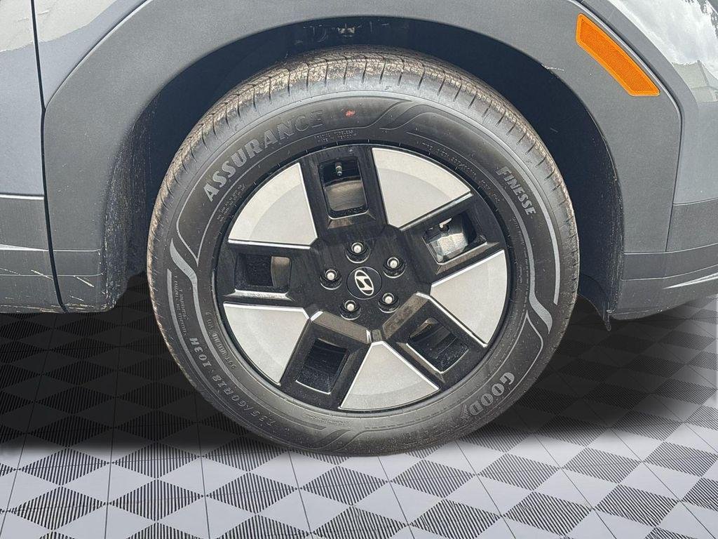 New 2026 Gray Hyundai SE image 30