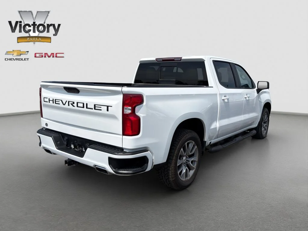 Used 2020 SUMMIT WHITE Chevrolet RST image 37