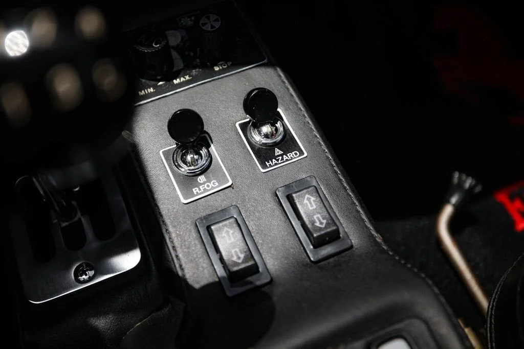 Used 1983  Ferrari BBi image 29