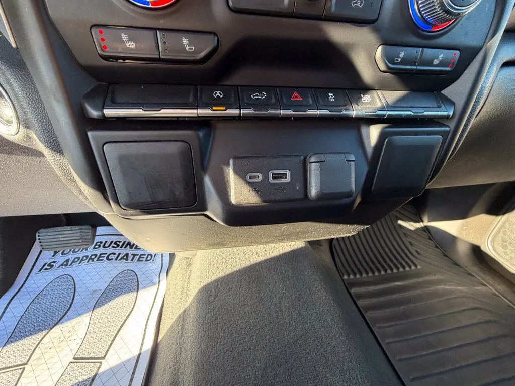 Used 2021 SUMMIT WHITE GMC Elevation image 24