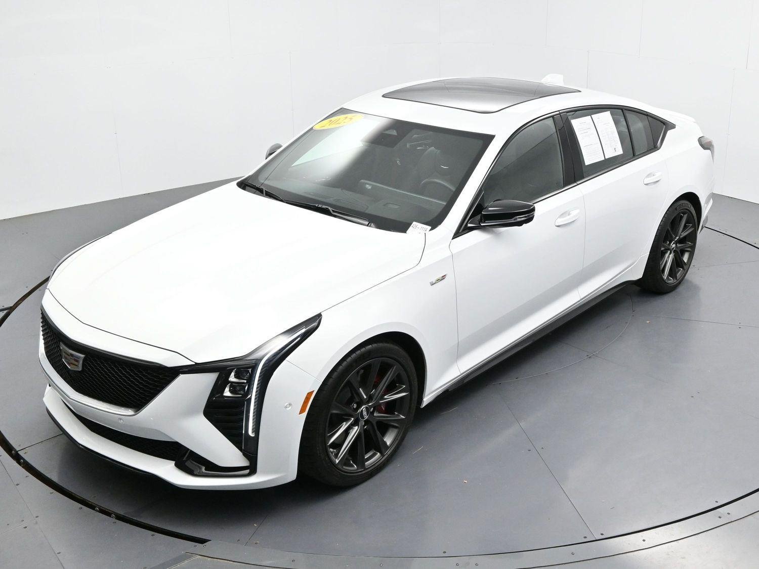 Used 2025 Summit White Cadillac V-Series image 39
