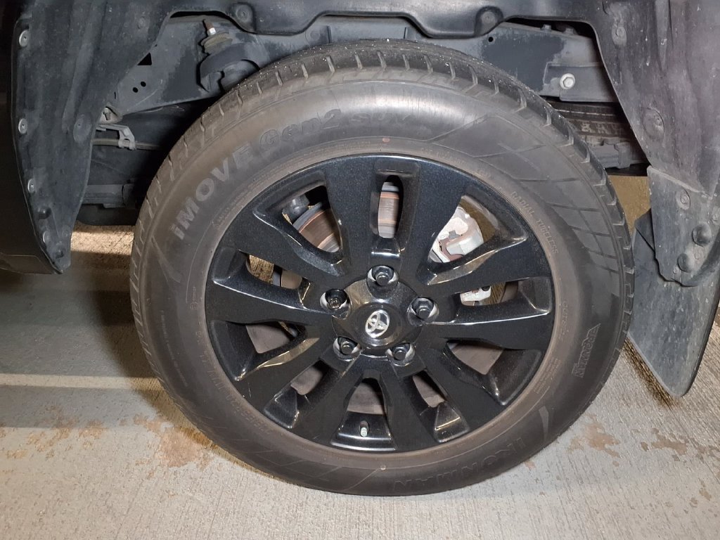 2021 Toyota Tundra Limited - Photo 21