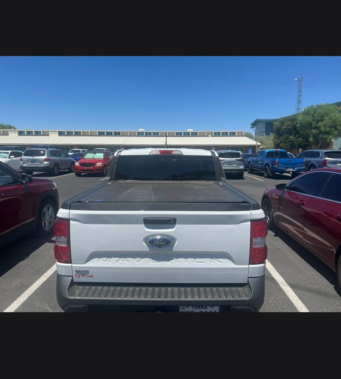 Used 2024 Oxford White Ford XLT image 3