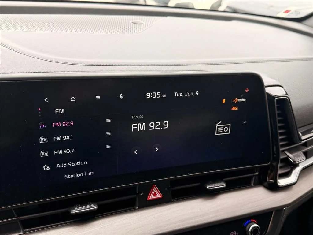 Used 2023 Gray Kia X-Line image 22