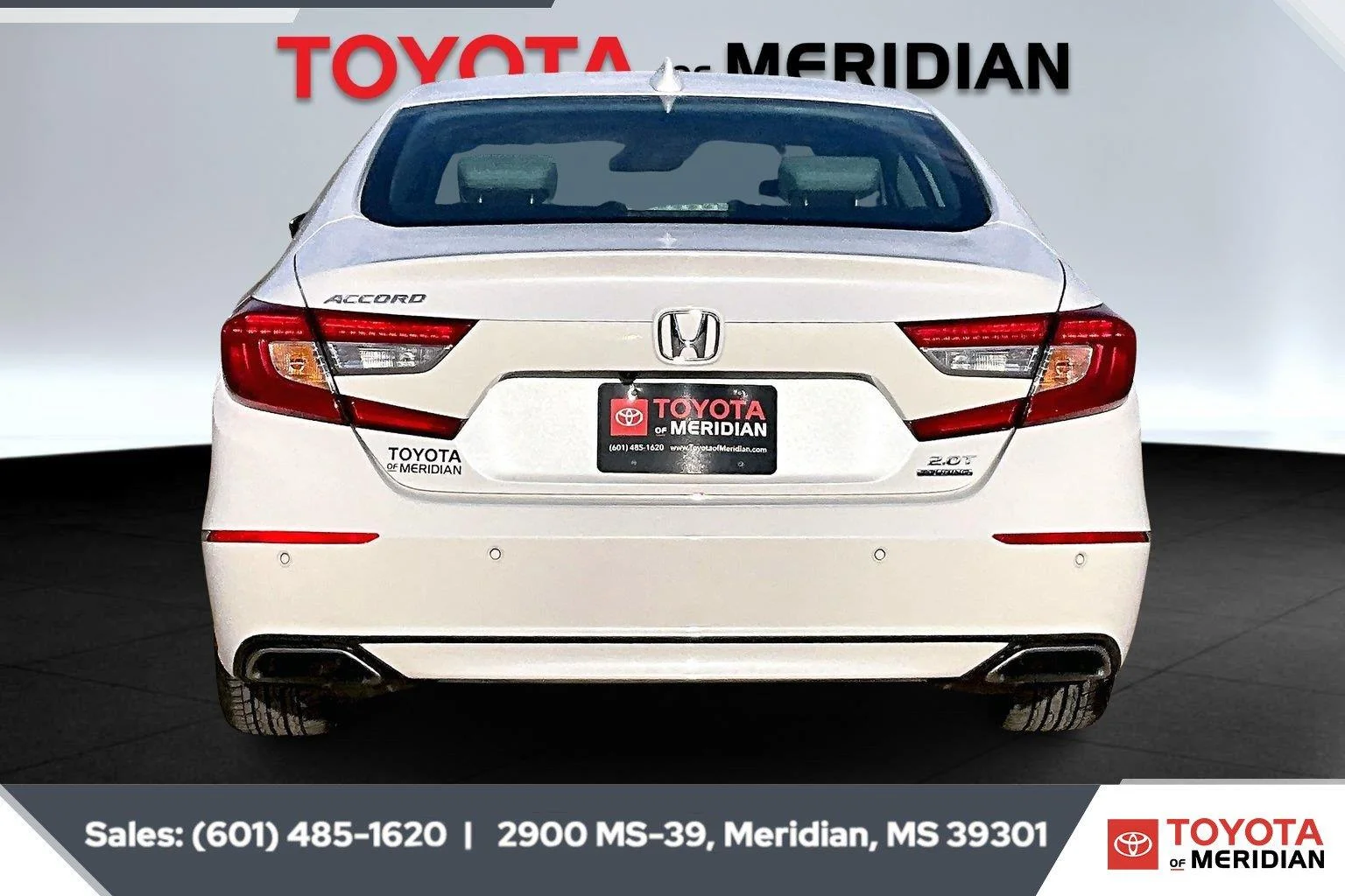 Used 2021 Platinum White Pearl Honda Touring image 4