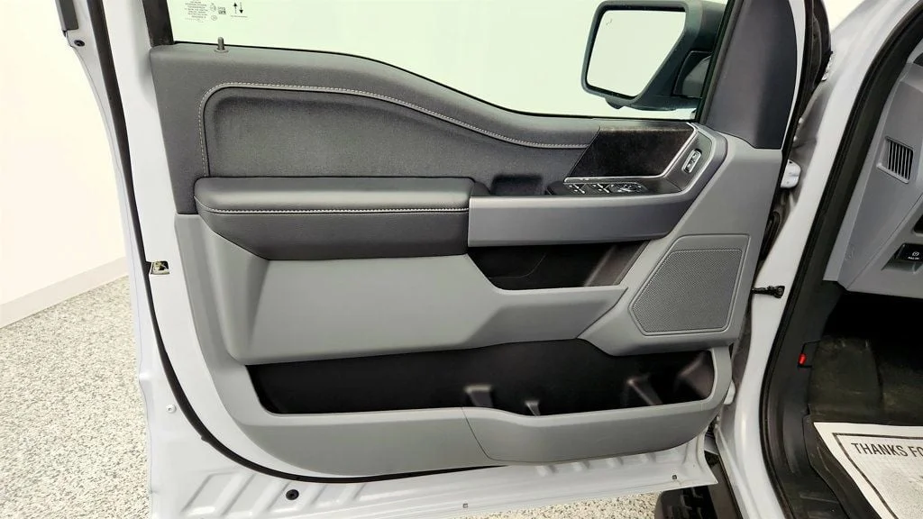Used 2025 Space White Metallic Ford XLT 4WD SuperCrew 5.5