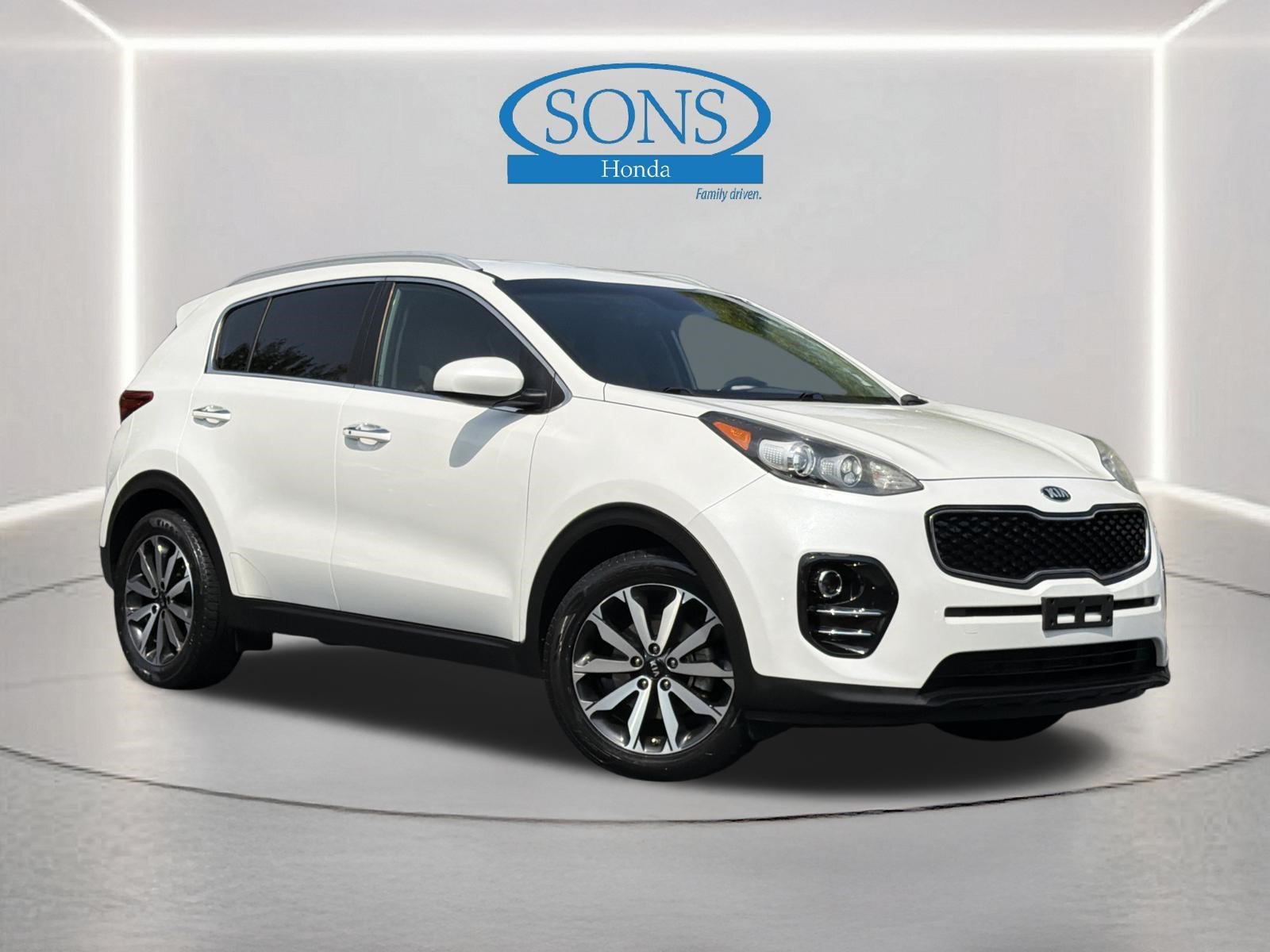 Used 2017 Kia Sportage EX with VIN KNDPN3AC8H7213100 for sale in McDonough, GA