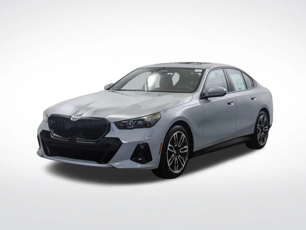 2026 BMW 5 Series 530i xDrive Sedan's photo