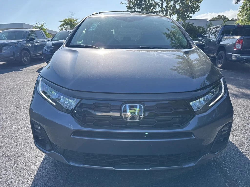 New 2026 Modern Steel Metallic Honda Touring image 8