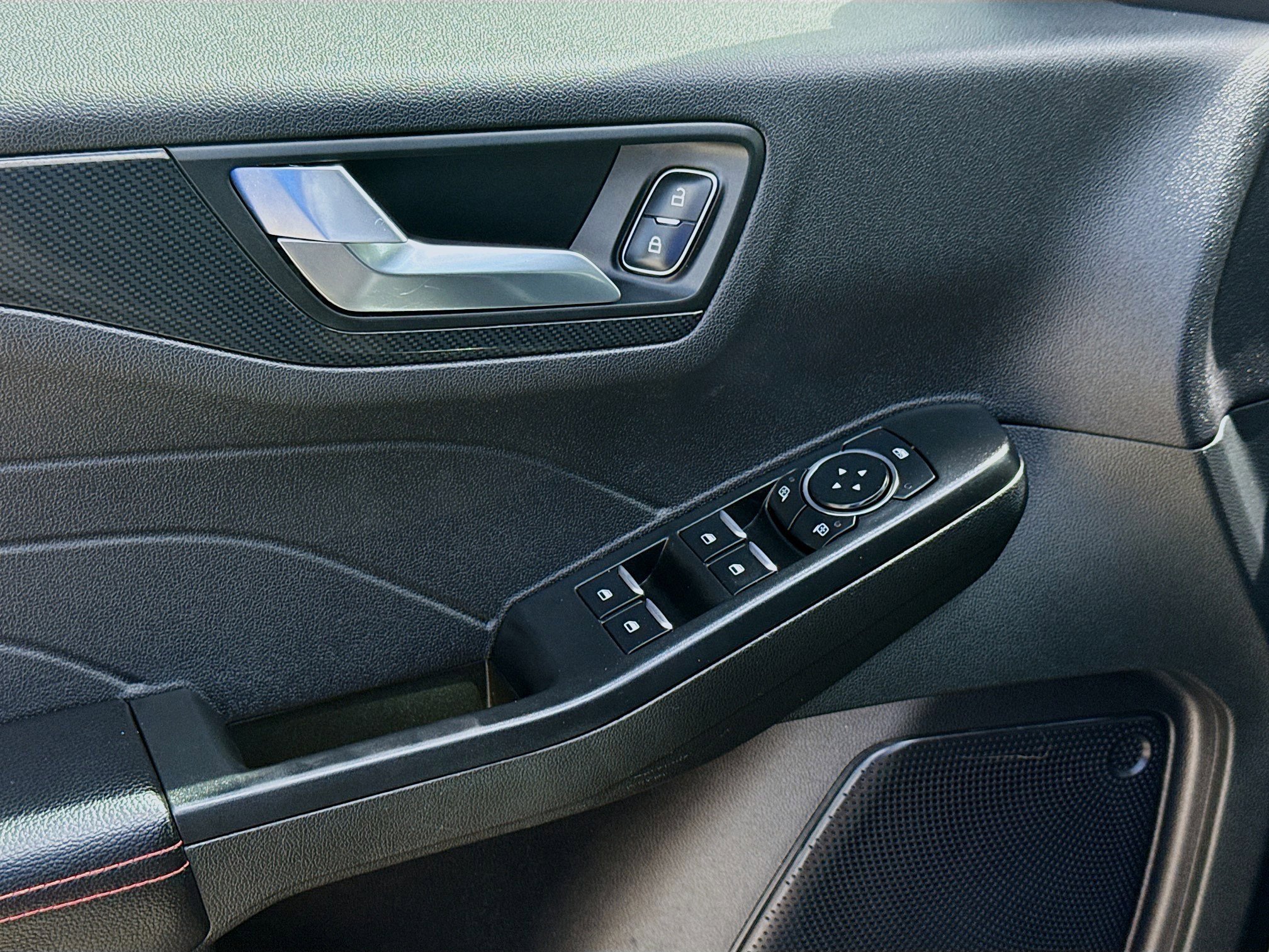 2023 Ford Escape ST-Line - Photo 15