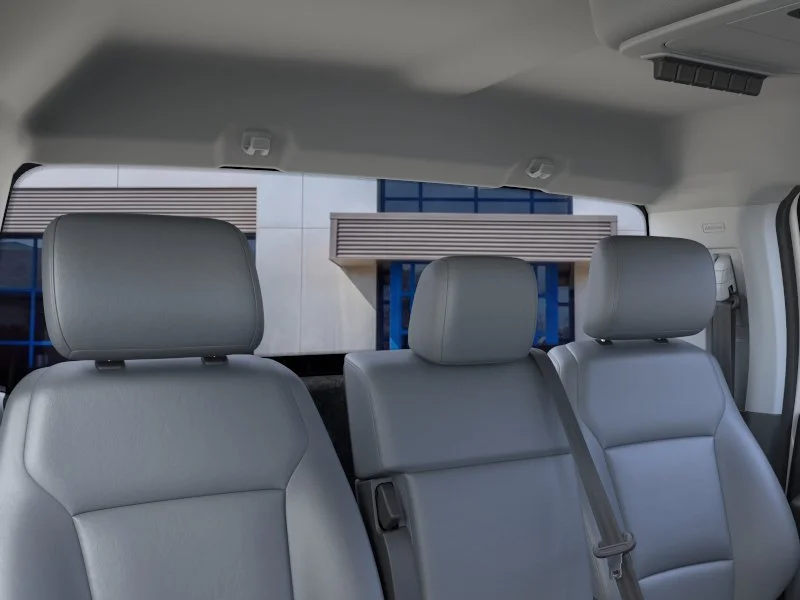 New 2025 Oxford White Ford F-550® XL image 39