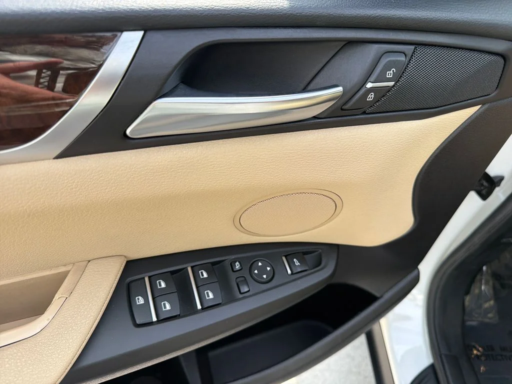 2017 BMW X3 xDrive28i - Photo 18
