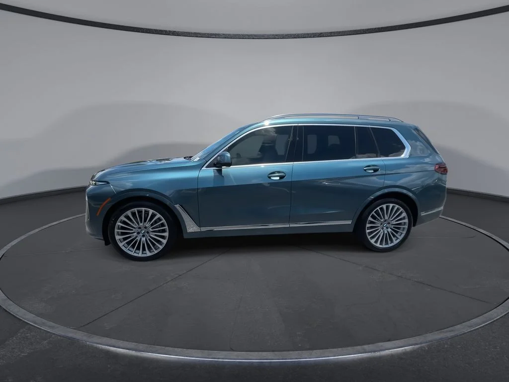 Certified Used 2025 Blue BMW xDrive40i image 4