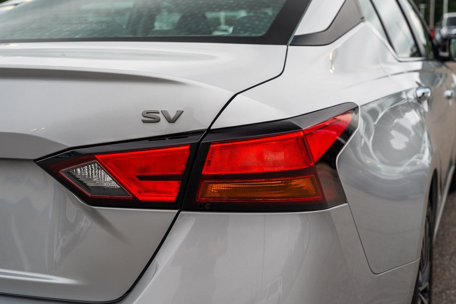 2024 Nissan Altima SV - Photo 15