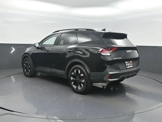 Used 2023 Black Kia X-Line image 29