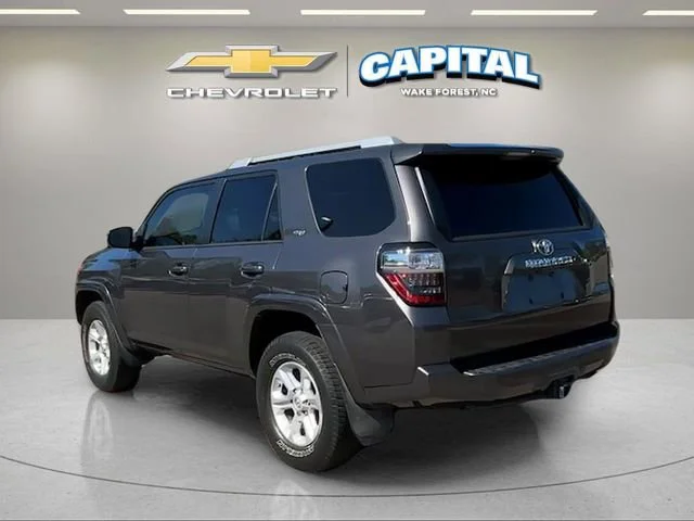 Used 2016 Gray Toyota SR5 Premium image 3
