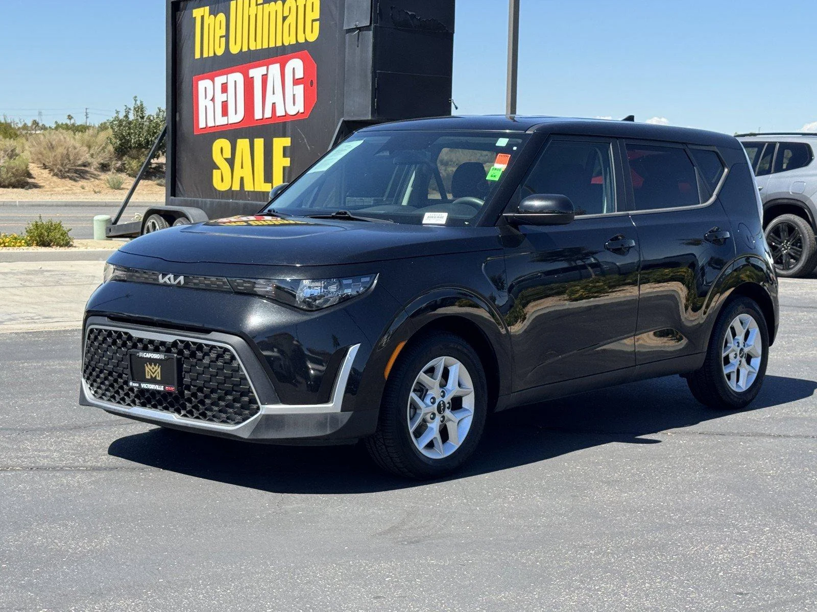 Used 2024 Fusion Black Kia LX image 3