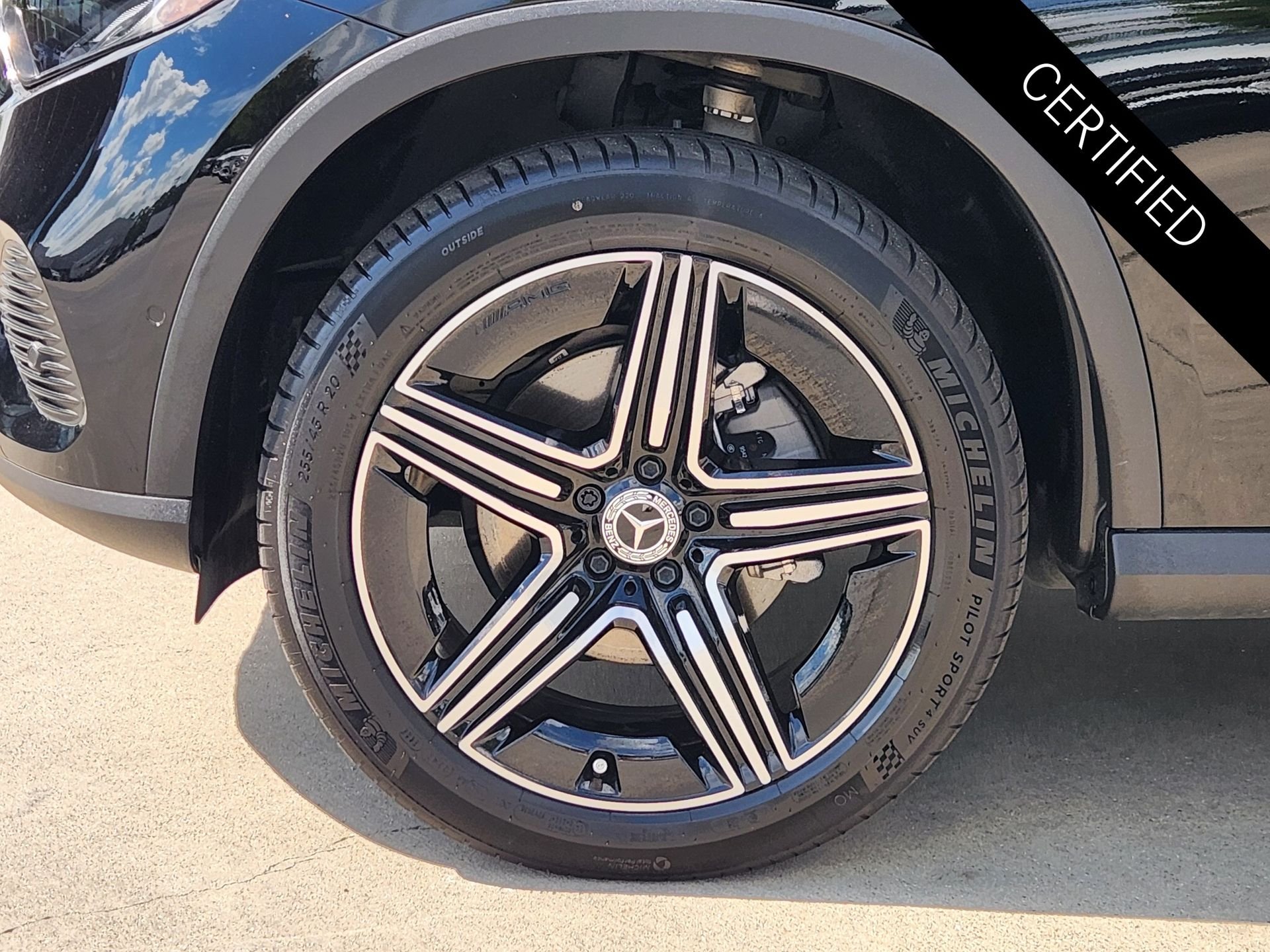 Certified Used 2026 Black Mercedes-Benz GLC 300 image 12