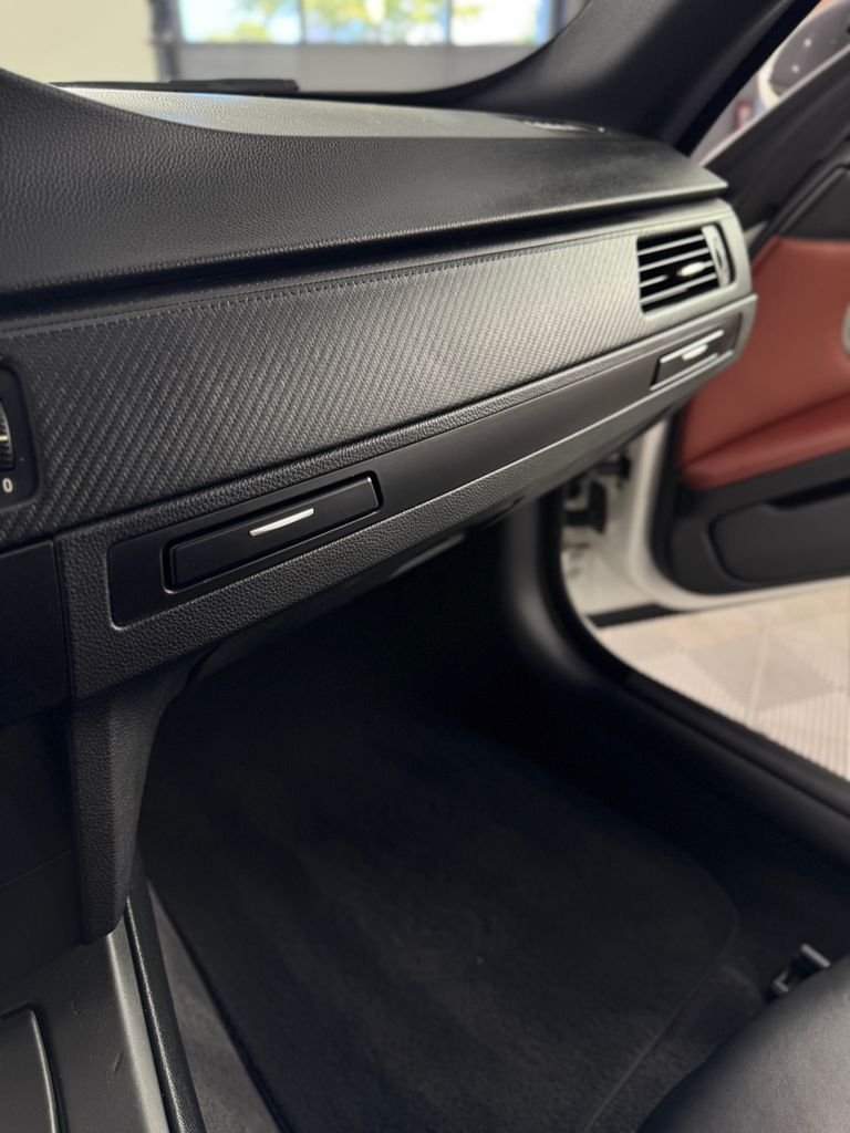 Used 2013 White Metallic BMW Base image 26