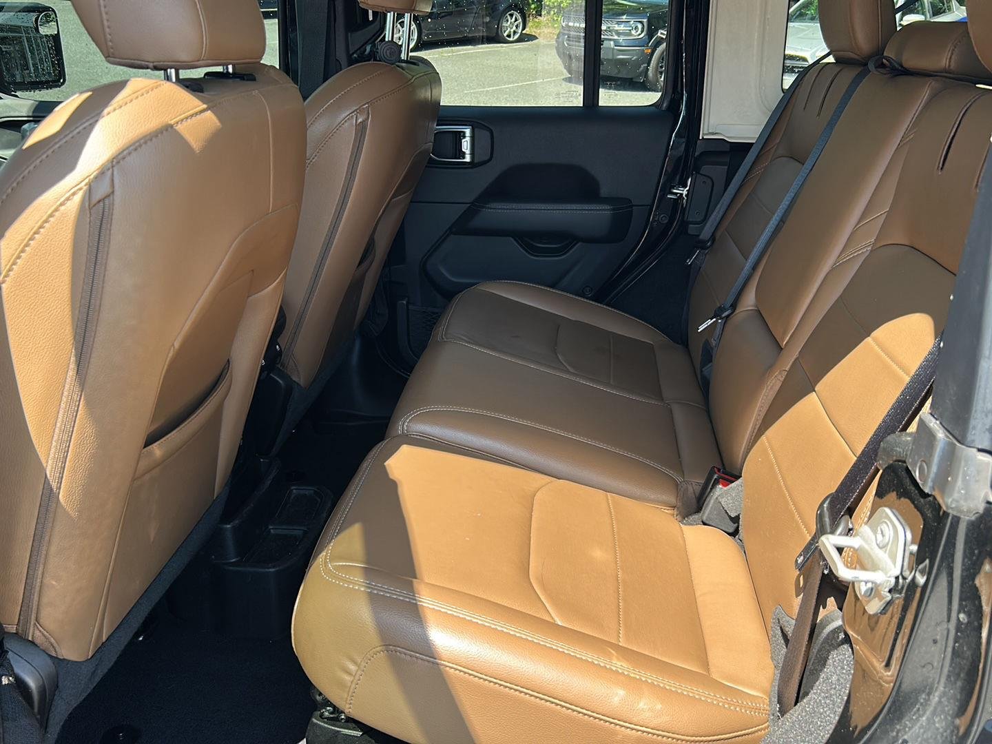 Used 2023 Black Clearcoat Jeep Sahara image 12