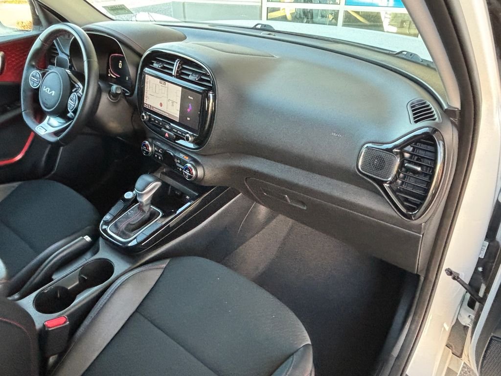 2023 Kia Soul GT-Line - Photo 21
