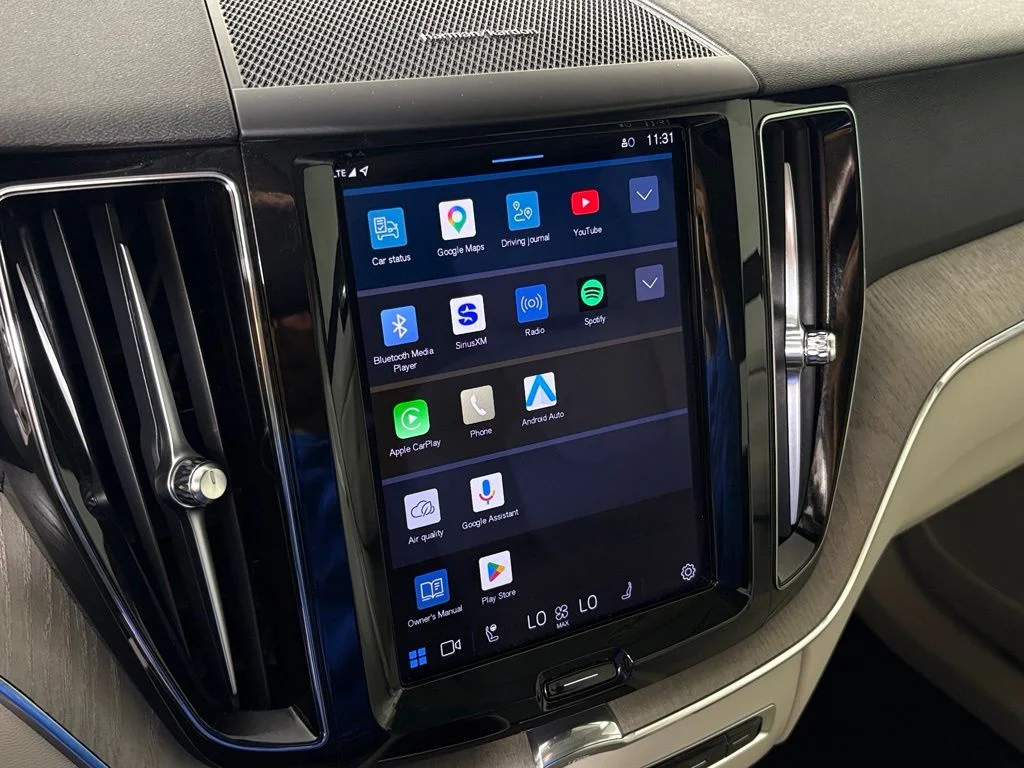 Used 2023 Denim Blue Metallic Volvo Plus image 25