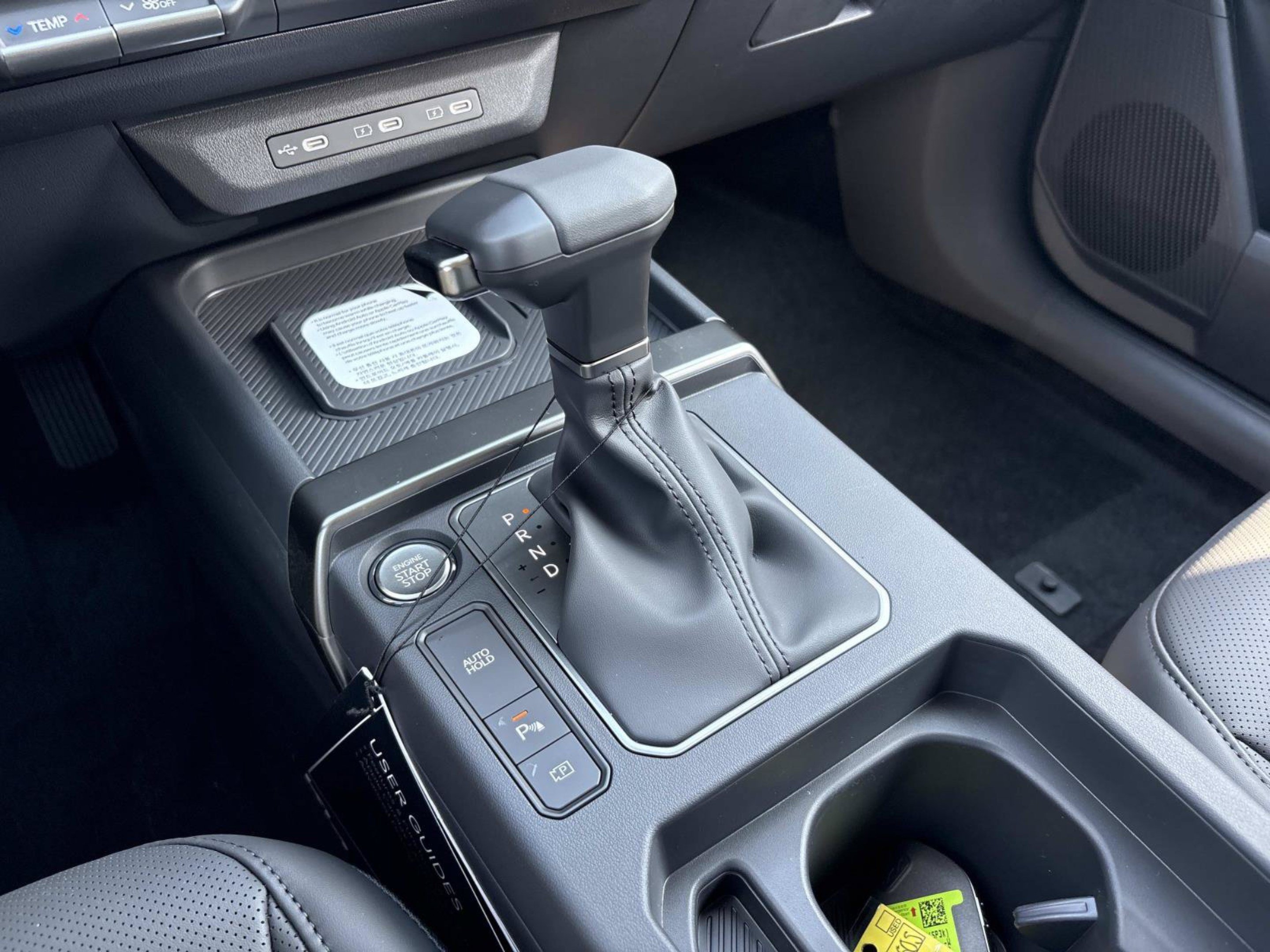 New 2027 Pale Gray Kia EX image 29