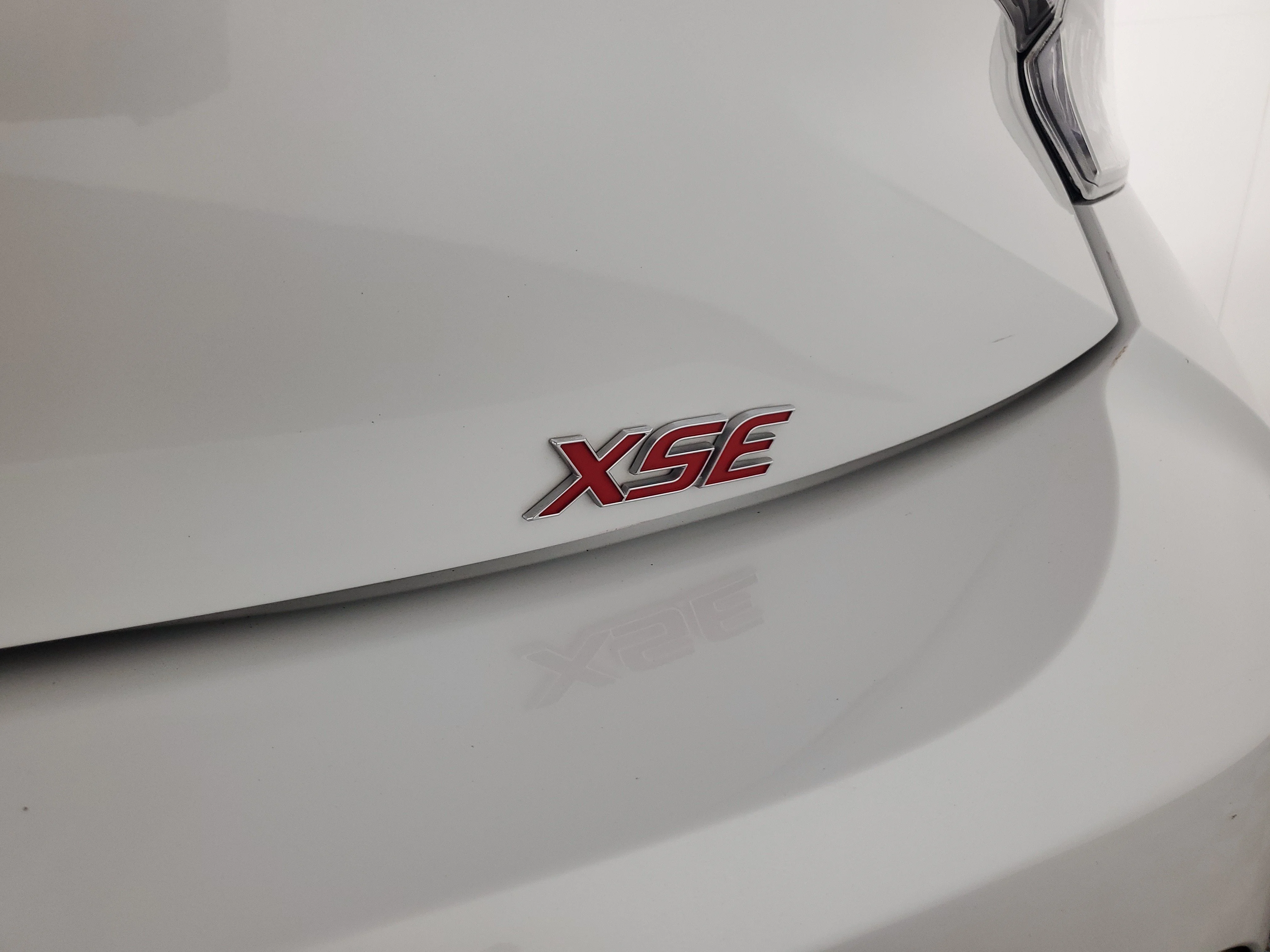 Used 2024 Wind Chill Pearl/Midnight Black Metallic Toyota XSE image 31