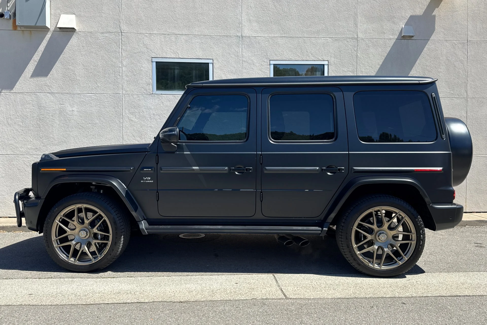 Used 2026 MANUFAKTUR Night Black magno Mercedes-Benz G63 AMG® 4MATIC image 5