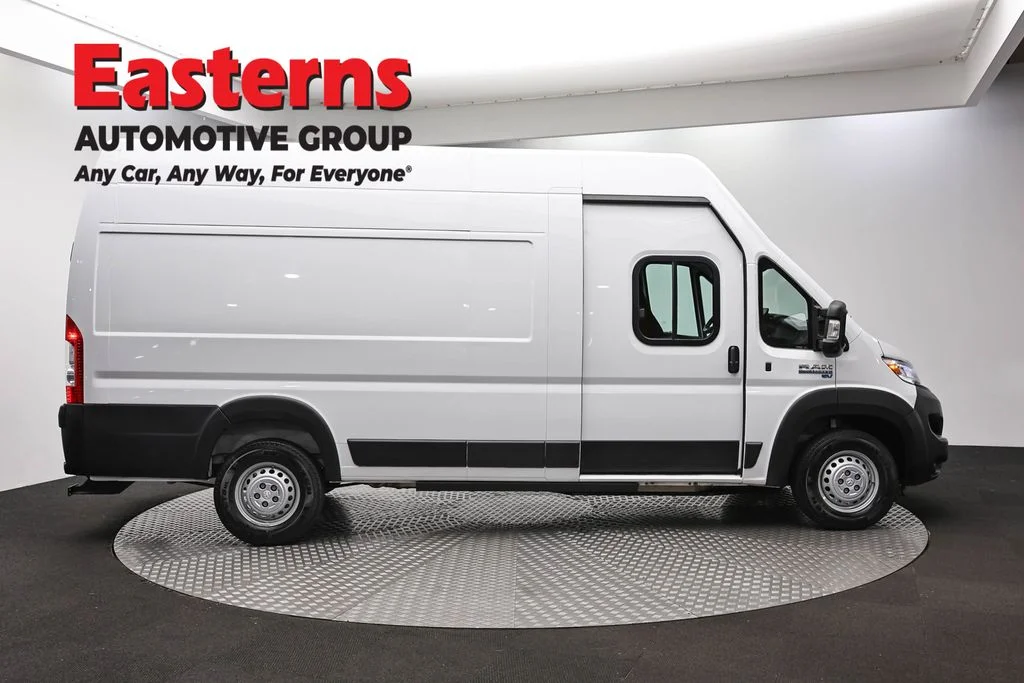 Used 2024 White Ram Super High Roof image 4