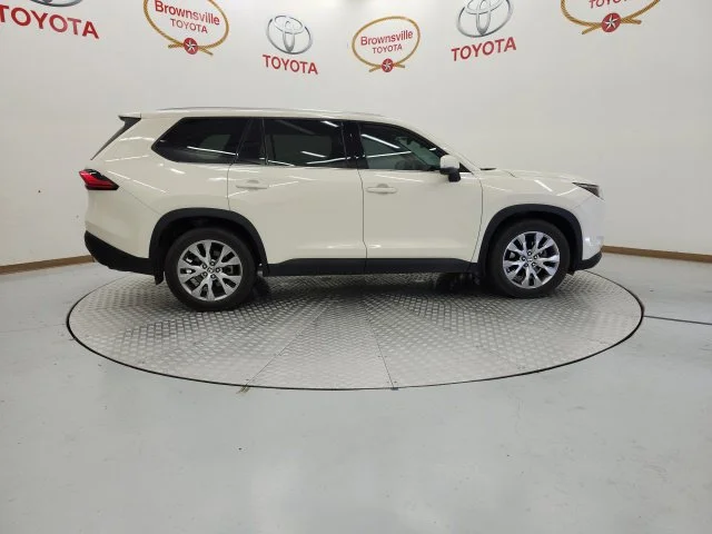 Used 2024 White Toyota Limited image 3