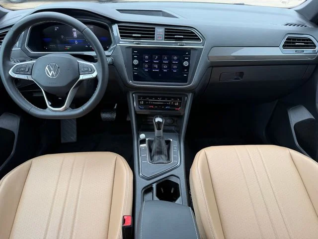 Used 2023 Deep Black Pearl Volkswagen 2.0T SE image 22
