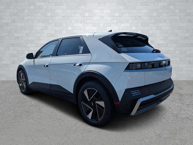 2025 Hyundai IONIQ 5 SE - Photo 7