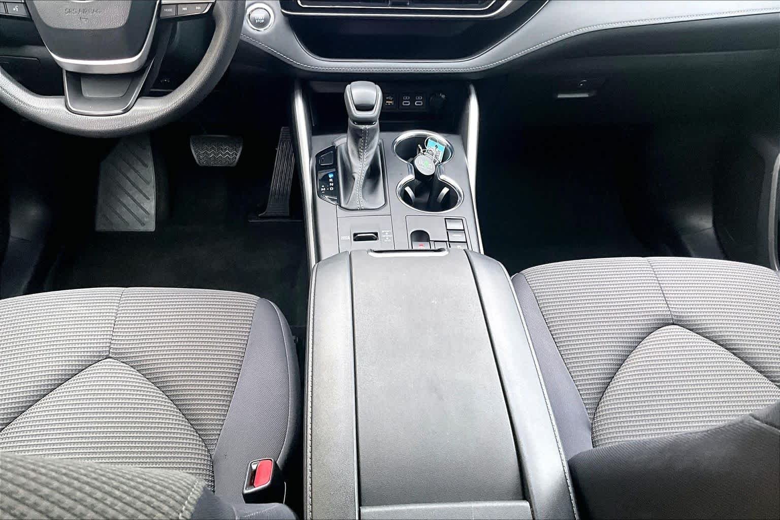 Used 2023 Magnetic Gray Metallic Toyota L image 17