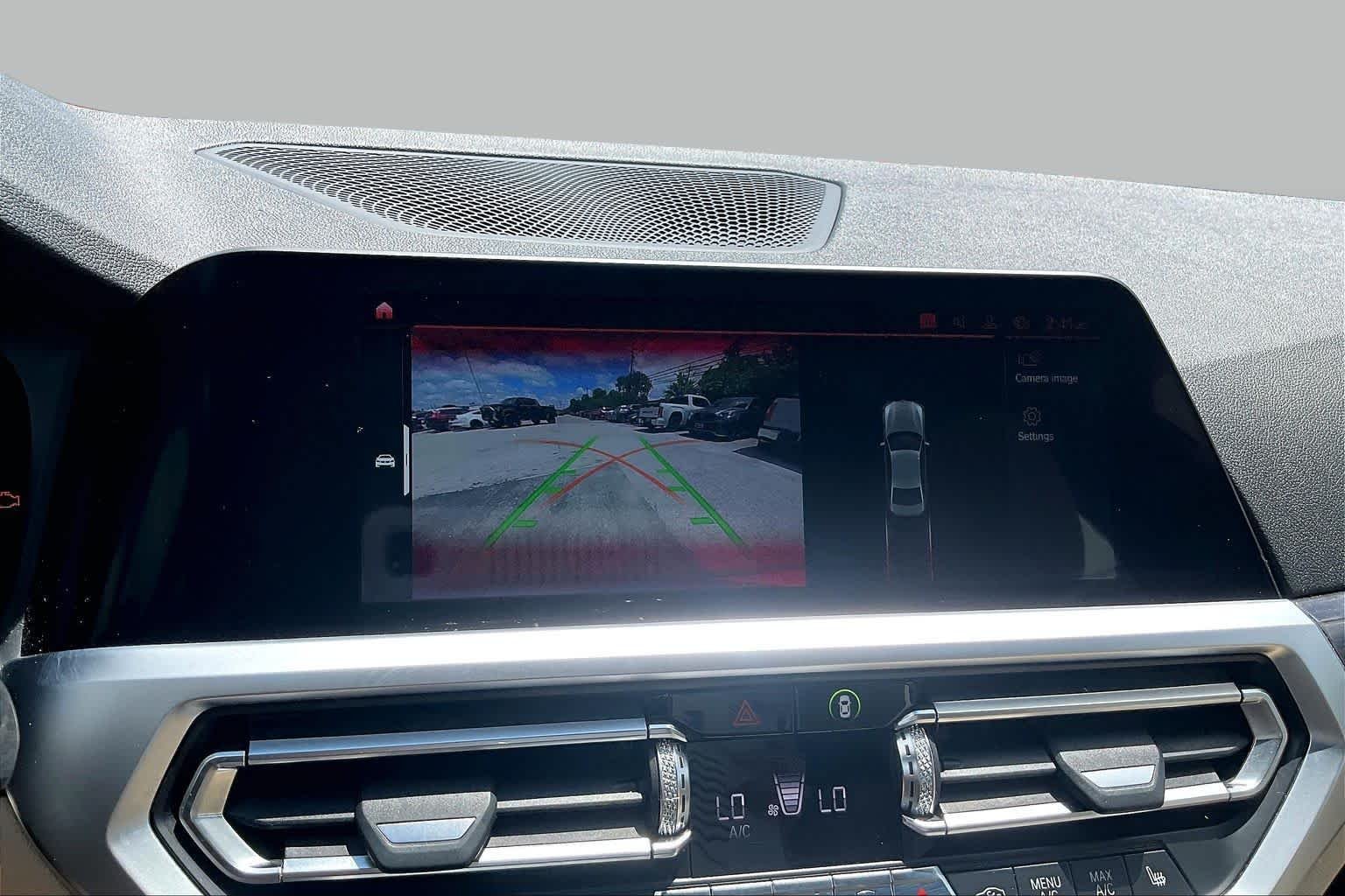 Used 2019 Glacier Silver Metallic BMW 330i image 26